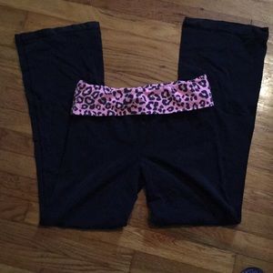 No boundaries yoga pants
